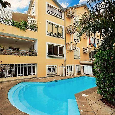 Jade - Appt 2 Chb - 4 Personnes - A 200 M Du Lagon De Saint-Pierre - Residence Avec Belle Piscine Et Parking Prive - Sur Le Front De Mer Et A 2 Pas Du Centre-Ville De St-Pierre Zewnętrze zdjęcie